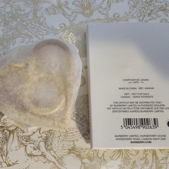 Limited Edition Burberry Bag Charm or Keychain - Picture 4 of 4